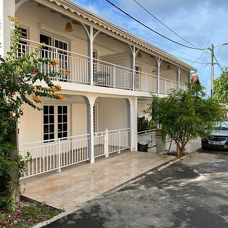 Bekeke Apartment Capesterre ภายนอก รูปภาพ