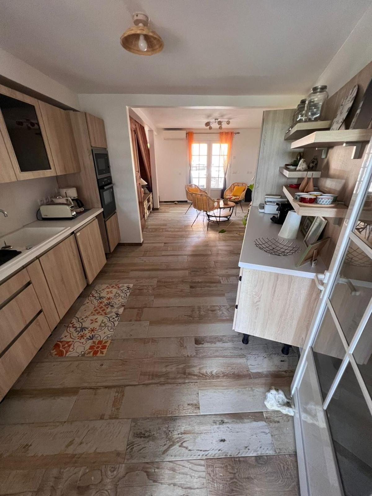 Bekeke Apartment Capesterre ภายนอก รูปภาพ
