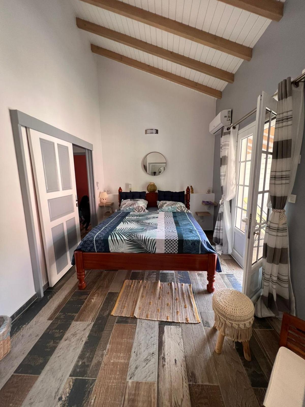 Bekeke Apartment Capesterre ภายนอก รูปภาพ